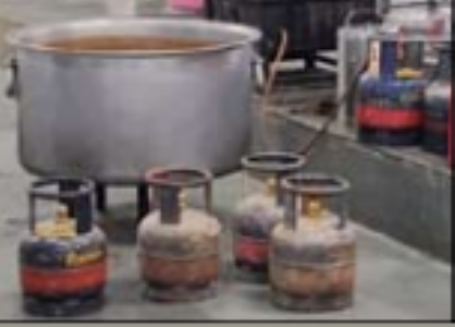 नागपुर में गैस की कमी से मेस बंद : लाेग परेशान